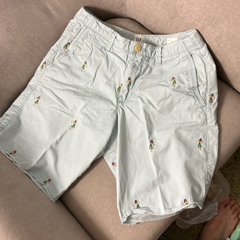 Hawaiian print GAP men shorts
